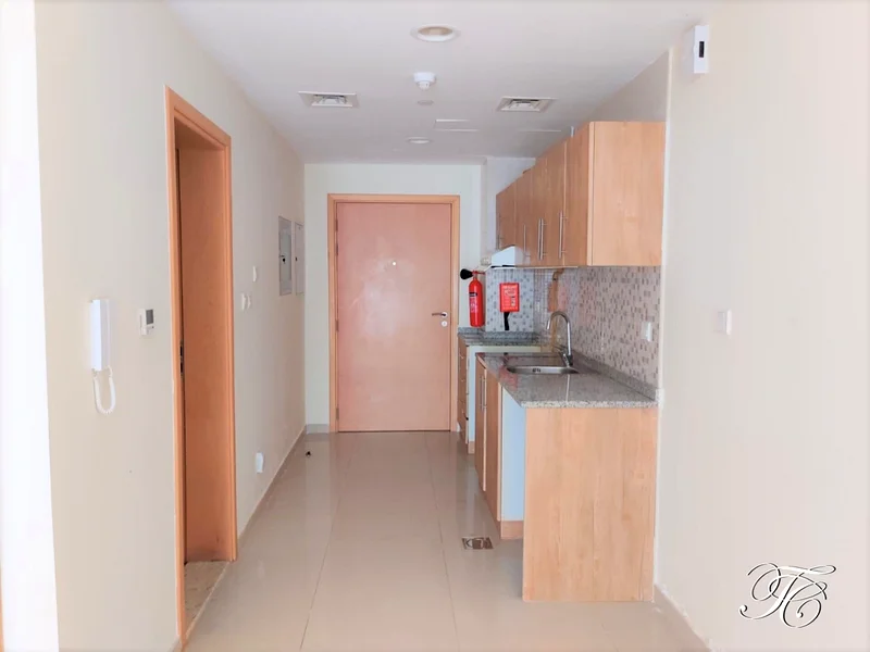 Unfurnished |  Well Maintain | Available Now63779080400897112