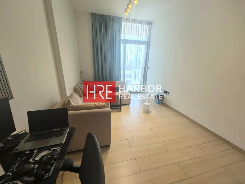 Spacious 1BR | High Floor | Multiple Cheques63781098135041112