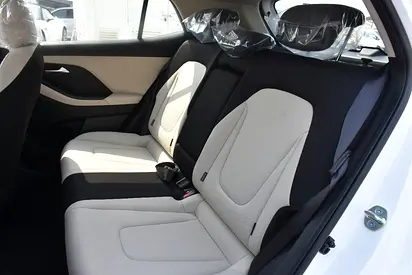 2026 Hyundai CRETA photo 12