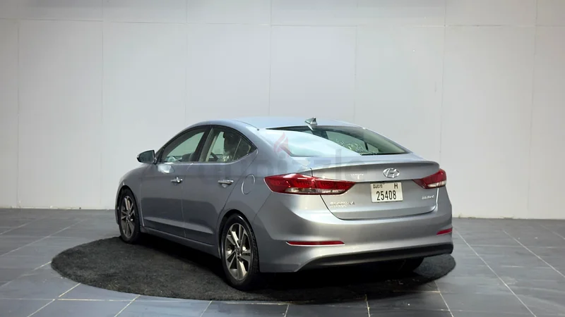 Hyundai Elantra Limited 201763612087095297113