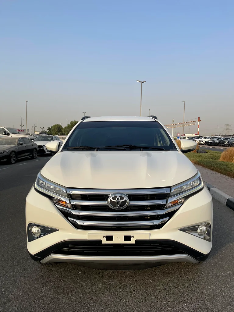 TOYOTA RUSH 2023 EX 1.5 V4 GCC SPECS63612448470275112