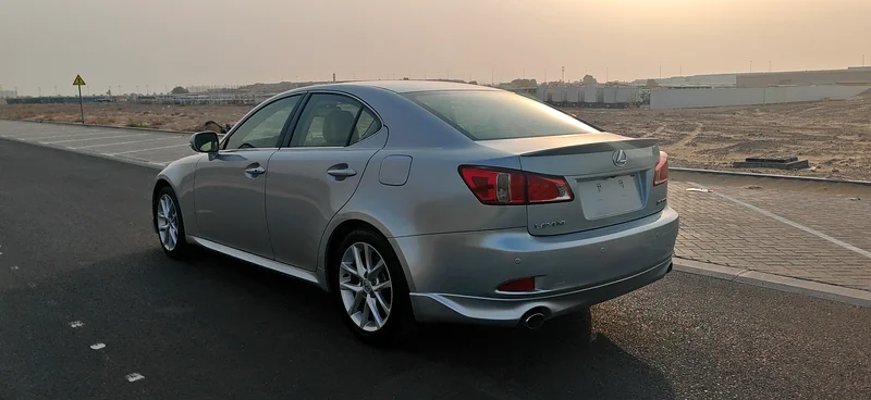 Lexus is 300 Model 201263612073938689113