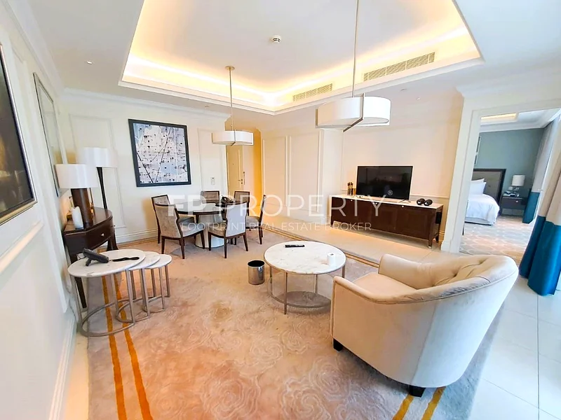 Luxurious 2 Br Apartment | DiFc  View | High Floor63771424344321111