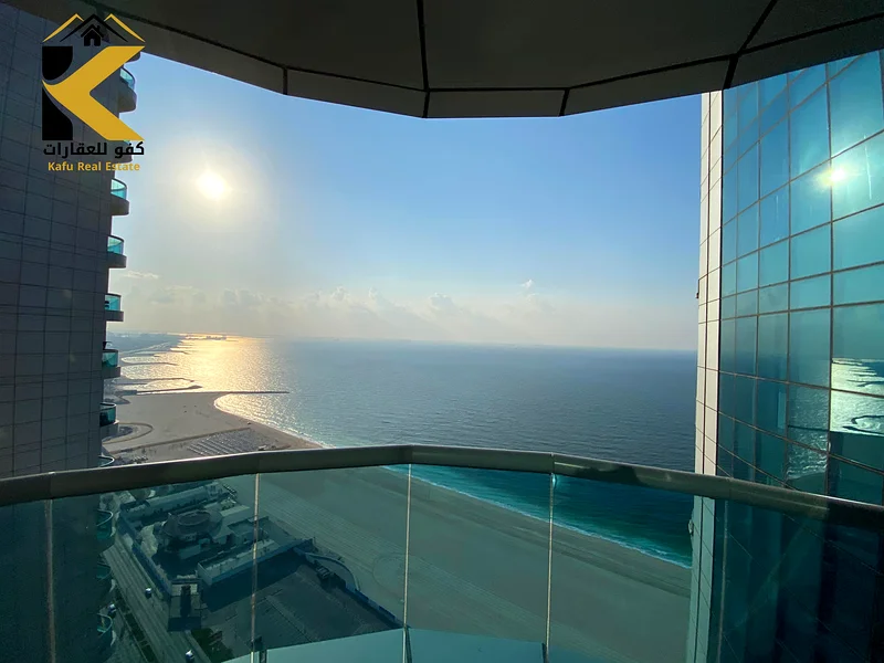 Two-bedroom resale unit in **Corniche Residence** with **sea view**.63870881020801112