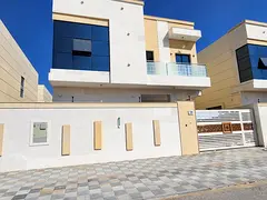 For rent, a villa in the Yasmine area, the first resident on the street It consists of 5 master room
