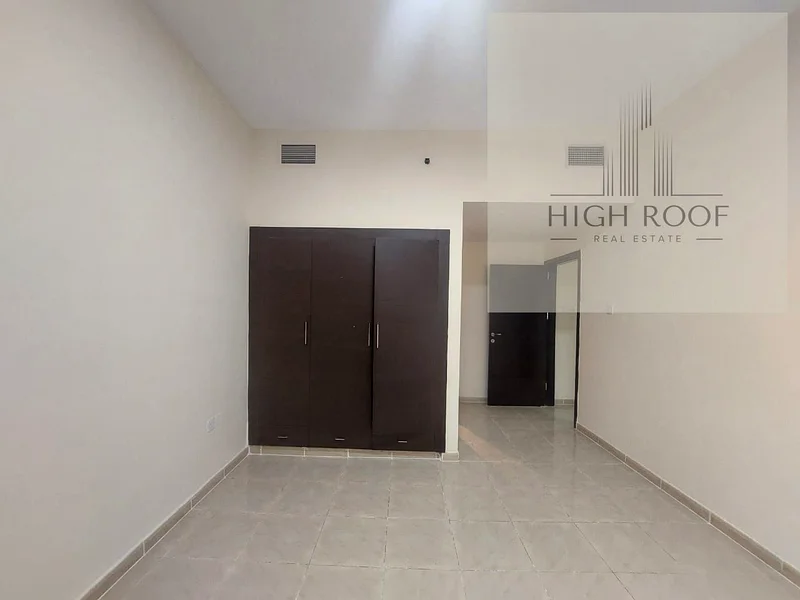 Very spacious 2BHK available On a Prime Location63755028864001111