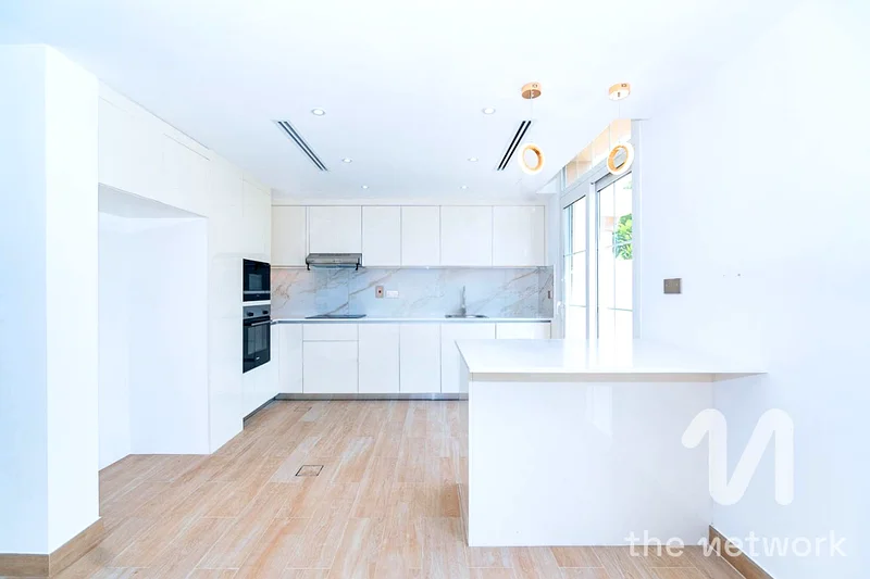 Upgraded | Converted to 3 Beds | Private Pool63923428472833110