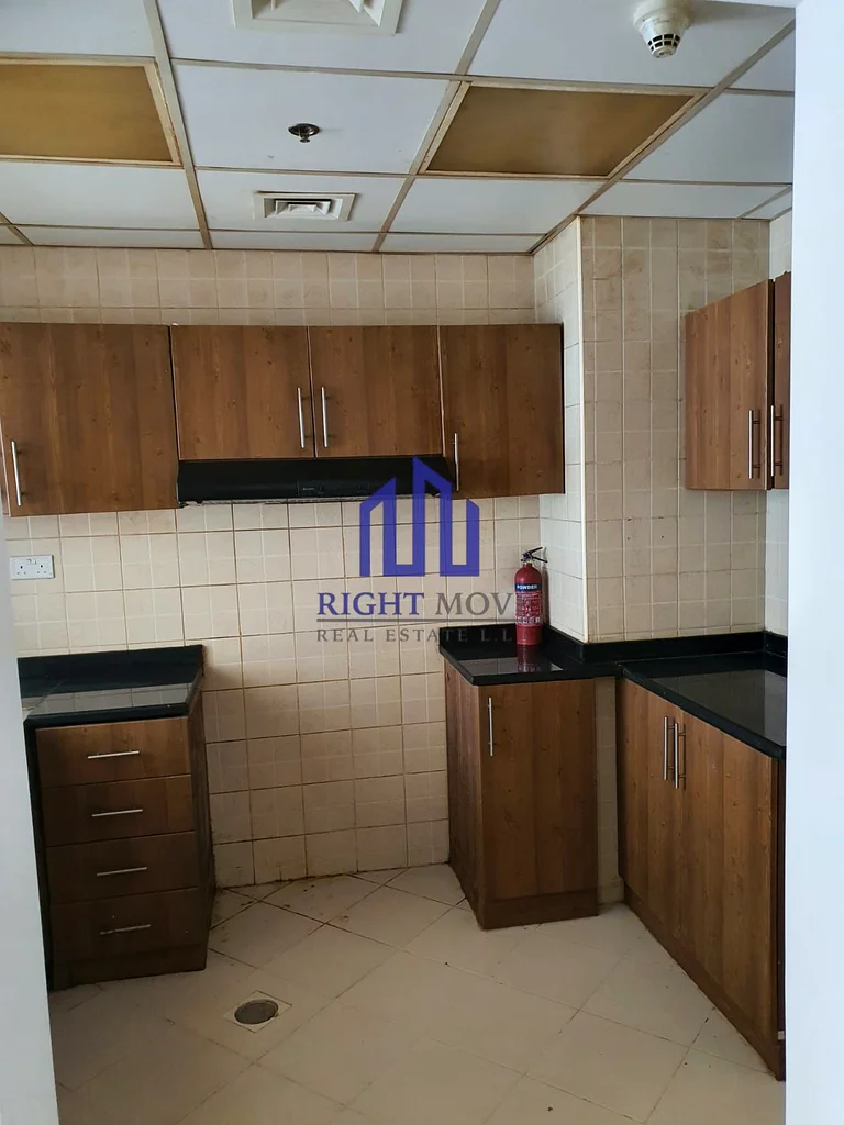 READY TO MOVE IN!!! EMPTY 2BHK BIG SIZE WITH PARKING FOR SALE IN AJMAN ONE TOWERS63889027831683114
