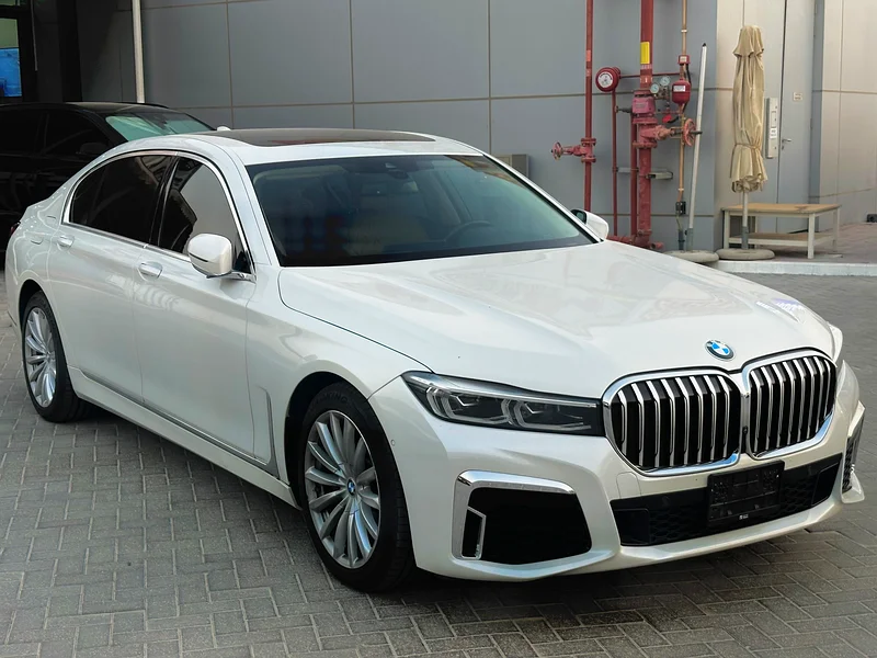 BMW 740 i 202263612445439746111