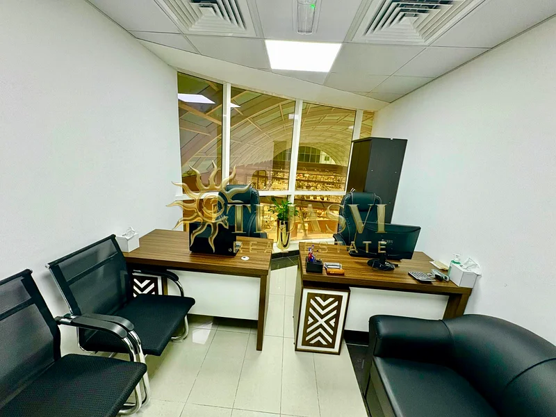 Modern Office with Free Amenities |Bank Account Assistance63618315139841113