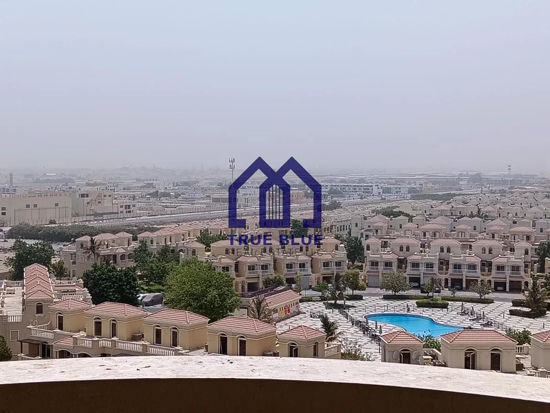 ستوديو واسع | غير مفروش | جاهز للانتقال63814366348801110