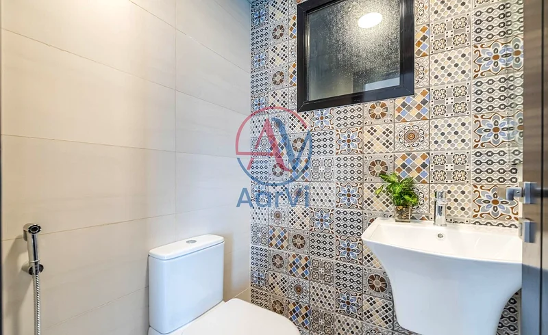 Fully Equipped Kitchen | Gym & Pool | Near Supermarket | Ideal Location63995239711105113