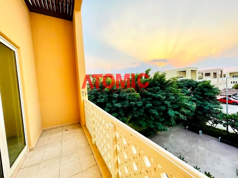تاون هاوس أنيق من 3 غرف نوم | مجتمع هادئ63654978502529111
