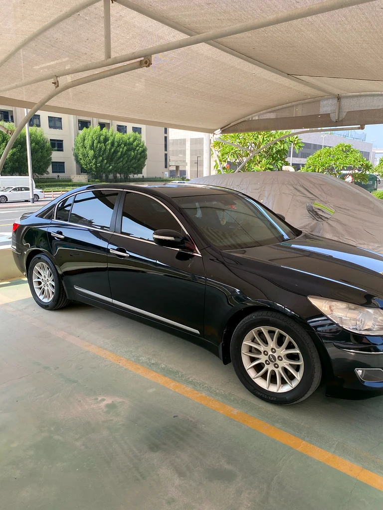 Accident free clean Hyundai Genesis GCC spec63612085169794113