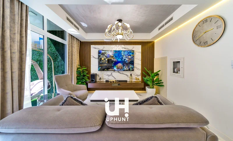 FULLY UPGRADED UNIT WITH FULLY FLOORING/SPECIOUS LAYOUT/FULLY FURNISHED UNIT/GOOD FOR INVESTMENT/ONLY SERIOUS BUYER CONTACT US64003366130434111