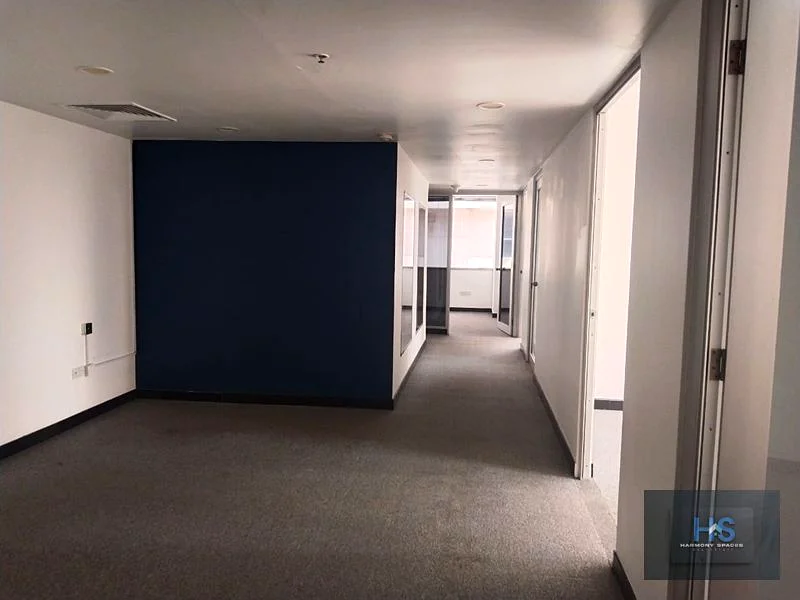 OFFICE SPACE | NEAR METRO | VAASTU | READY TO MOVE63617435651586111