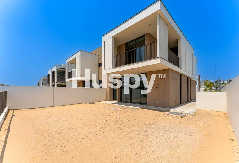 Park Backing | Single Row | Unfurnished63762313367939110