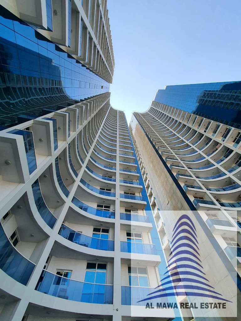 🏢 2BHK Apartment for Sale – Oasis Tower 1, Ajman | 21st Floor63888159634307112