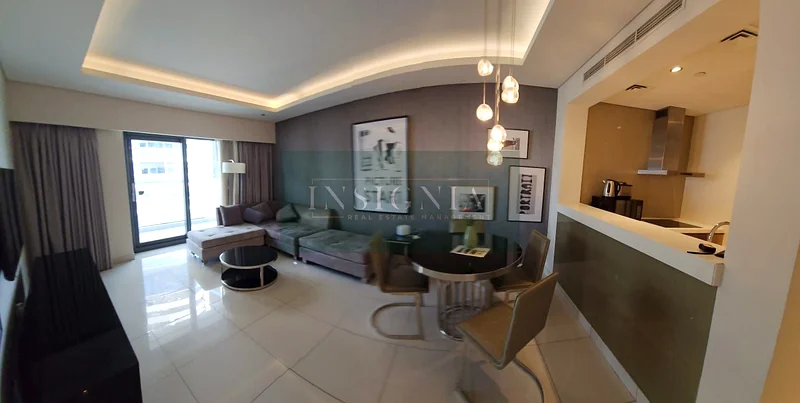 شقة فارغة مفروشة بالكامل في طابق عالي وموقع متميز63795743152642113