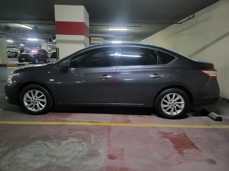 Family car Well Maintained GCC Low Kilometers63612797470977110