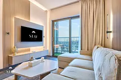 STAY BY LATINEM Luxury 1BR Holiday Home Near Downtown