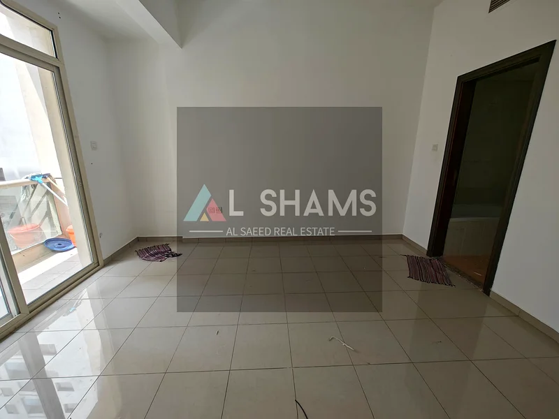 شقة واسعة مكونة من غرفة نوم واحدة للإيجار في النهدة 2 بالقرب من محطة الحافلات63757382276481113