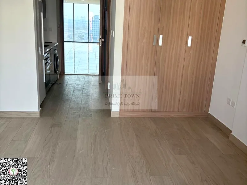 مكيف حر | غير مفروش | طابق عالي63803840349570110