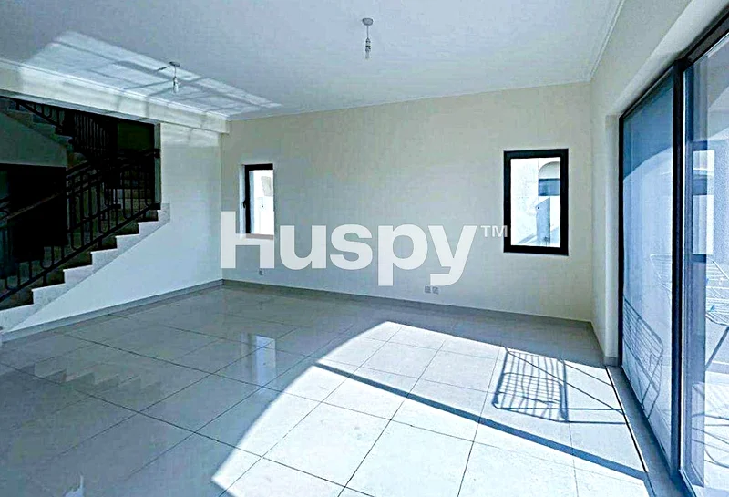Vacant | Single Row | 4 Cheques63727208253314112