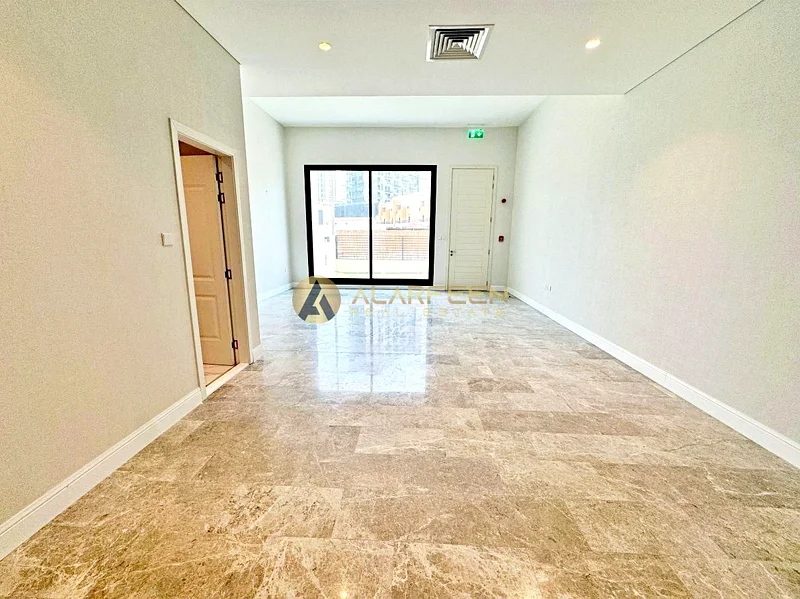 Community View | Prime Location | Spacious Villa63782728497282111