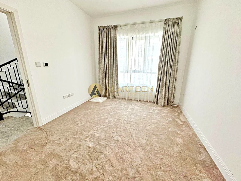 Community View | Prime Location | Spacious Villa63782728497282112