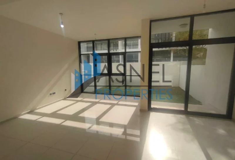 Spacious 3 Bedrooms + Maid | Middle Unit | Best Offer63741440004865111