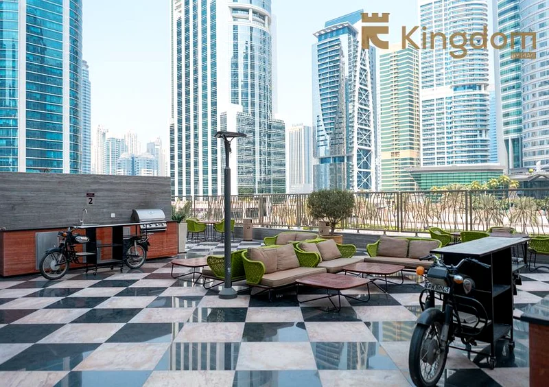 الطابق العالي | متوافقة مع فاستو | بالقرب من المترو | جيه إل تي.63749148134146114
