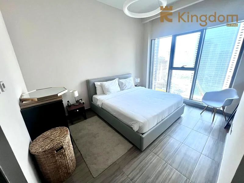 الطابق العالي | متوافقة مع فاستو | بالقرب من المترو | جيه إل تي.63749148134146113