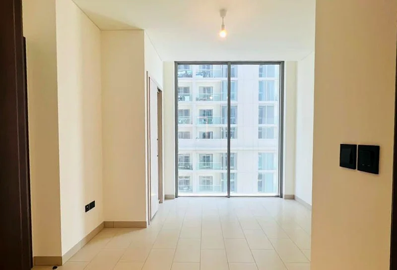 إطلالة على البحيرة | طابق متوسط | مطبخ مجهز64016556745730112