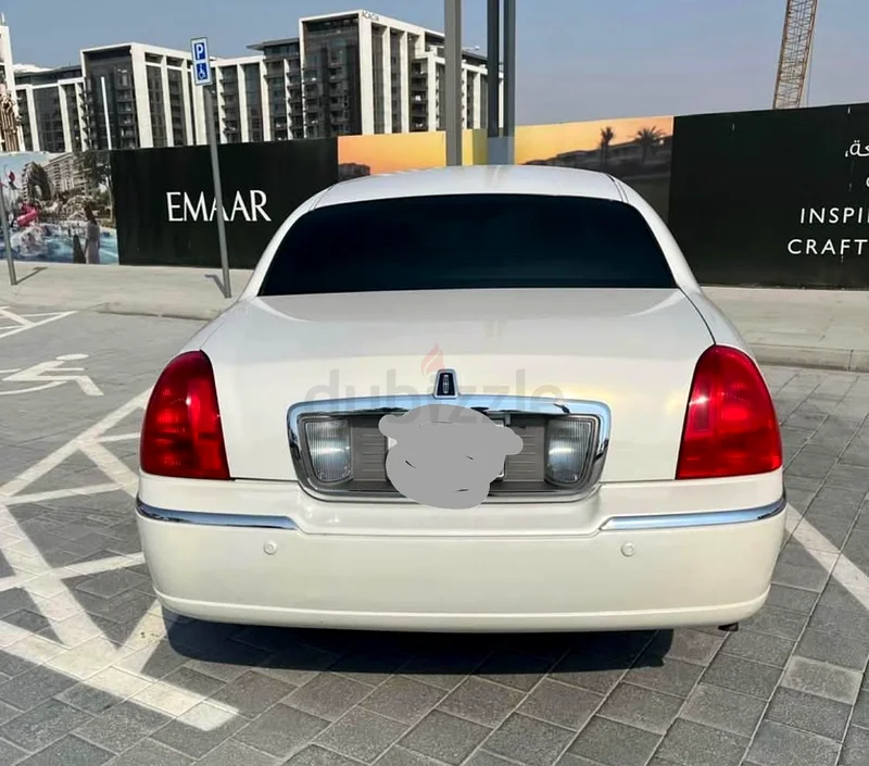 2003 Lincoln town car - cartier Edition63613734584067114