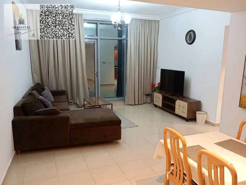 شقة رائعة مكونة من غرفتين نوم للإيجار الشهري في كورنيش ريزيدنس بإطلالة بحرية جميلة63811107932929110