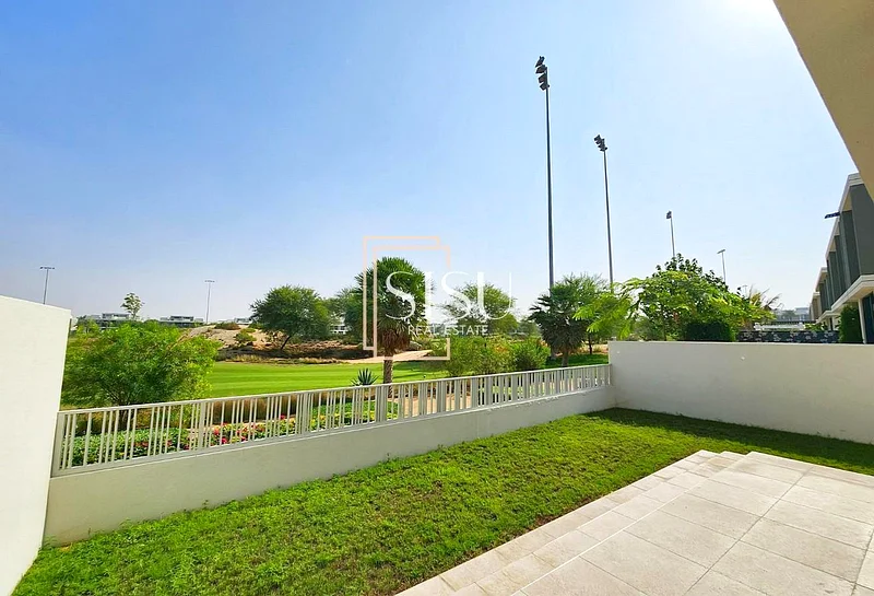 Golf Facing | Unique | Prime Location | No Agents64043126253571111