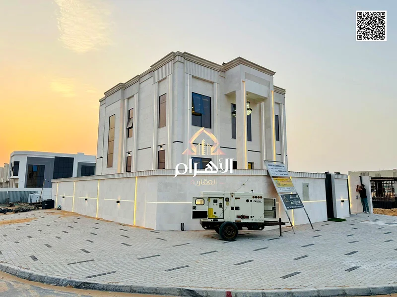 In the most upscale areas of Ajman, a corner villa with hotel finishing, freehold for all nationalities with easy bank financing. The price includes r63906520663683111