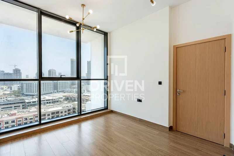 Vasty Apt with Study Room | Close to Key Amenities63789168419075114