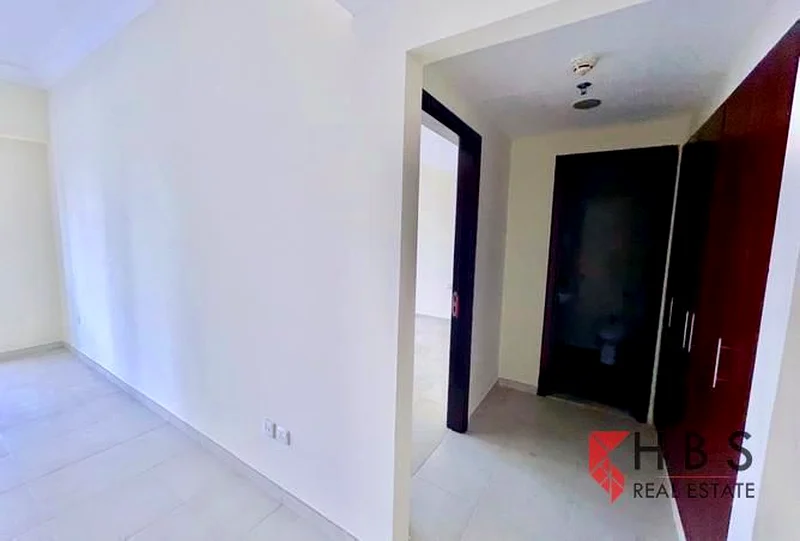 1BR+LAUNDRY+BALCONY | WALK TO METRO | JLT Y63654982756353113