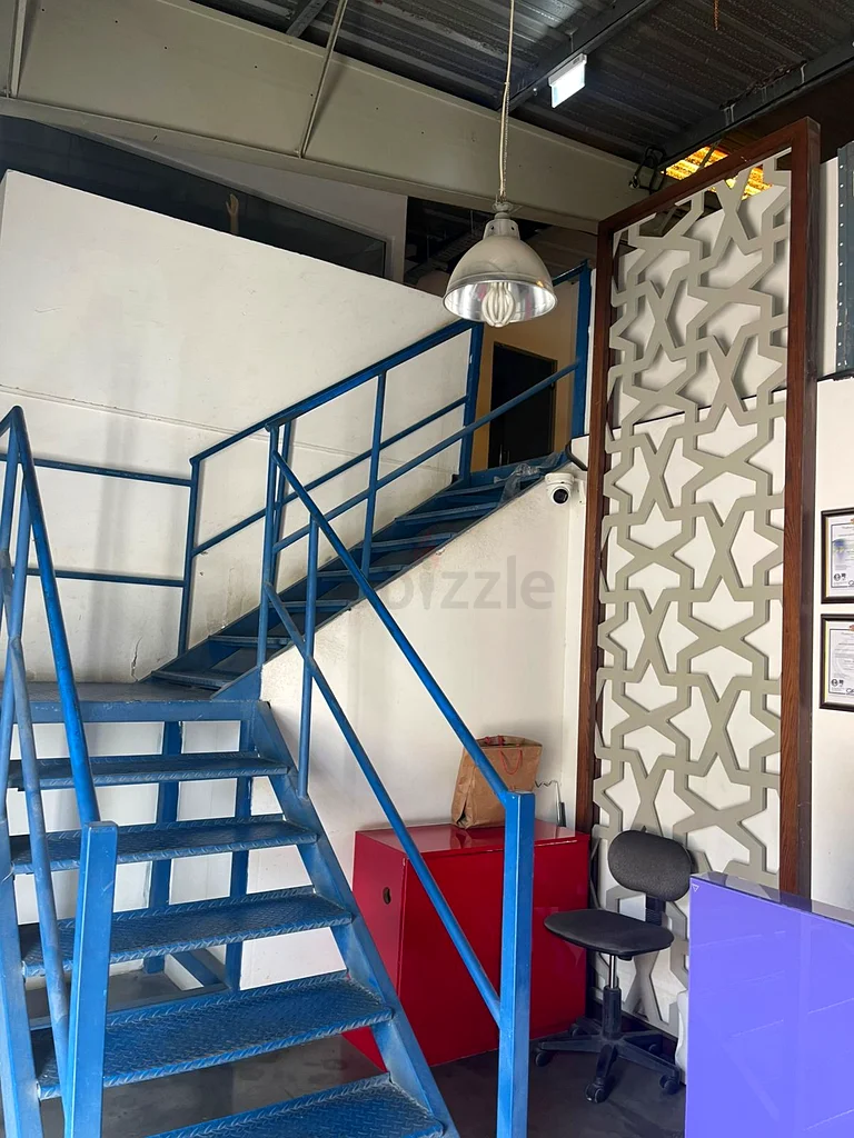 Prime Road-Facing Warehouse for Rent in Al Quoz 3, Dubai!63617593329793111