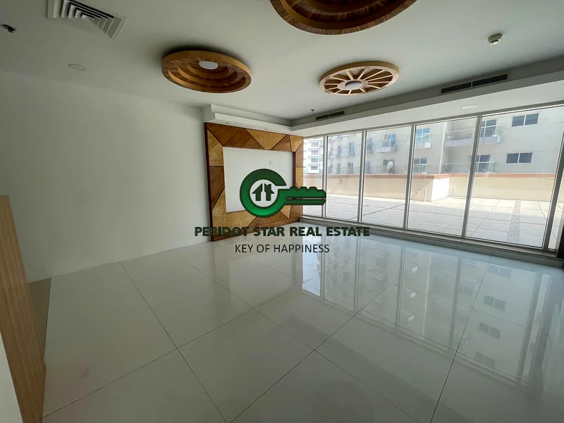 OFFICE FOR RENT OPPSITE LULU MALL (DSO)63615249456770112