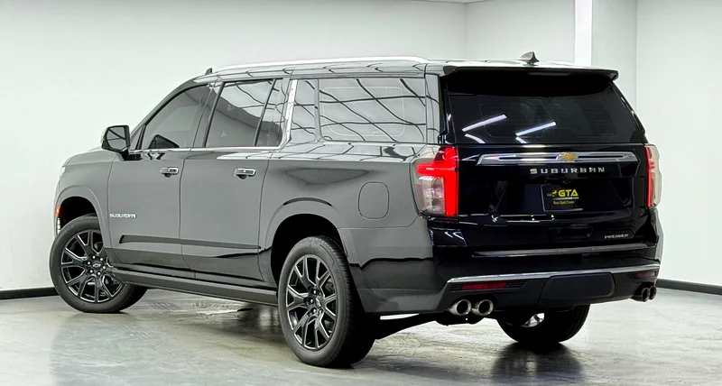 2023 Chevrolet Suburban Premier, 2027 Agency Warranty , Agency FSH, GCC63612066007811113