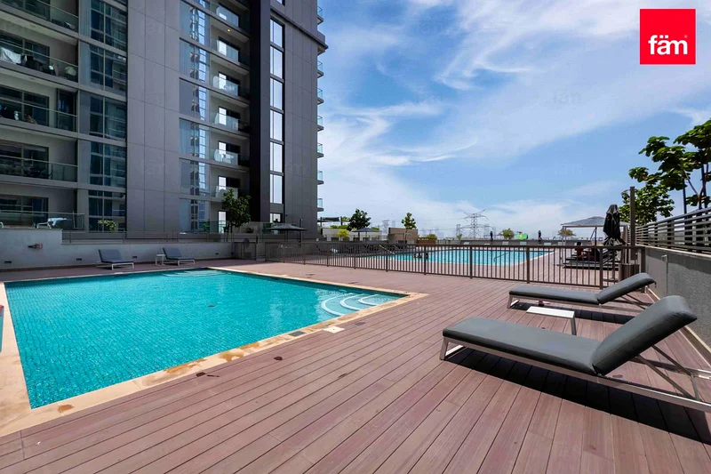 Upgraded Unit + Study | Fully Furnished | Vacant64016940540161110