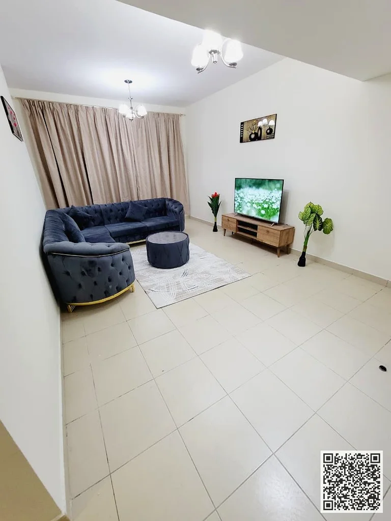 شقة مفروشة من غرفتي نوم للإيجار الشهري 🏡 في عجمان، منطقة البستان، مقابل لولو ✔️ تشمل الفواتير والإنترنت ⚡ 📶 موقف خاص63836873768450110