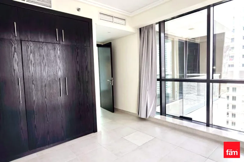 مطابق لفاستو | شاغر | إطلالة جميرا آيلاند63749431033731111