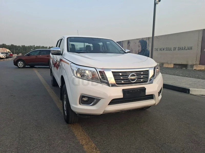 Nissan Navara 2020 4×4 Very Clean63612793559170114