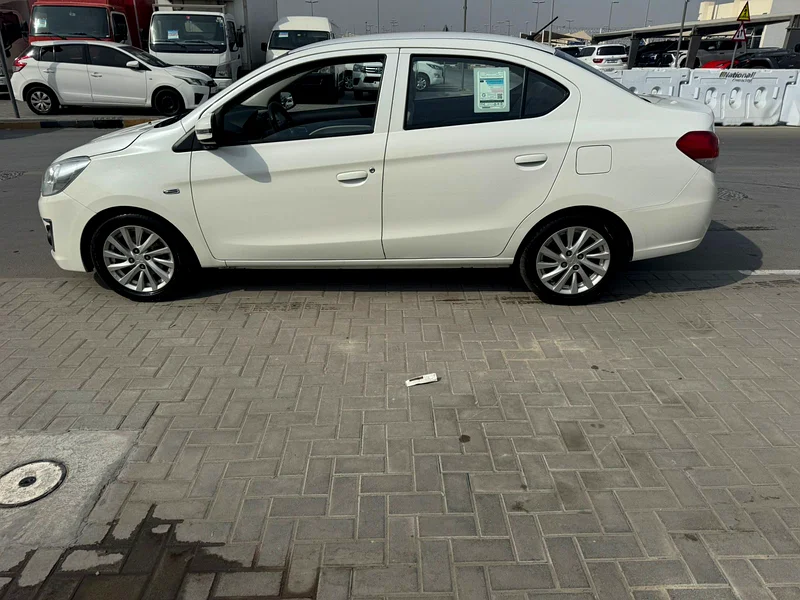 2019 Mitsubishi Attrage GLX63612068609922113
