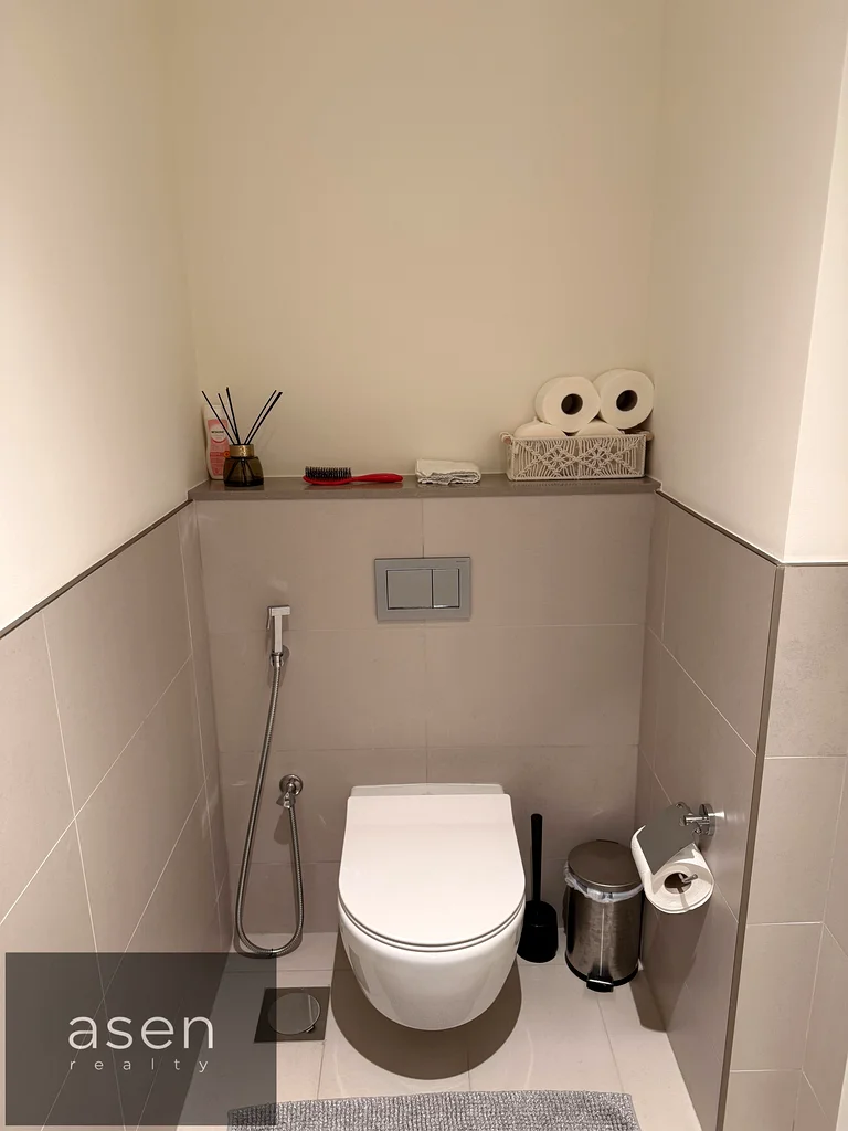 Vacant| BRIGHT AND SPACIOUS  | LARGE LAYOUT I Direct Buyers Only64024620654721113