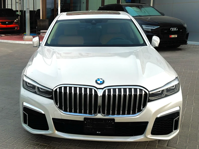 BMW 740 i 202263612445439746112